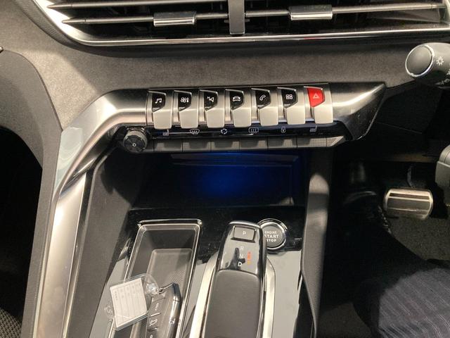 ３００８ ＧＴ　ブルーＨＤｉ　ディーゼルターボ　パワーバックドア　バックカメラ　ＥＴＣ　ＬＥＤヘッドライト　ディーゼルターボ　電動ガラスサンルーフ　運転席パワーシート　運転席・助手席シートヒーター　ＡｐｐｌｅＣａｒＰｌａｙ（50枚目）