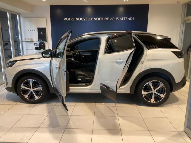 ３００８ ＧＴ　ブルーＨＤｉ　ディーゼルターボ　パワーバックドア　バックカメラ　ＥＴＣ　ＬＥＤヘッドライト　ディーゼルターボ　電動ガラスサンルーフ　運転席パワーシート　運転席・助手席シートヒーター　ＡｐｐｌｅＣａｒＰｌａｙ（73枚目）