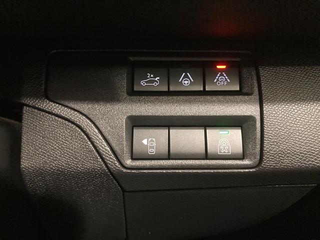 ３００８ ＧＴ　ブルーＨＤｉ　ブラックパック　ディーゼルターボ　レンターカーアップ　ＥＴＣ　純正ナビゲーション　バックカメラ　ガラスルーフ　ＡｐｐｌｅＣａｒＰｌａｙ　ディーゼルターボ　運転席・助手席シートヒーター　コブラシフト　パワーバックドア（30枚目）