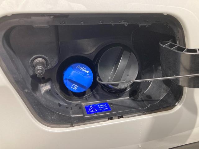 ３００８ ＧＴ　ブルーＨＤｉ　ブラックパック　ディーゼルターボ　レンターカーアップ　ＥＴＣ　純正ナビゲーション　バックカメラ　ガラスルーフ　ＡｐｐｌｅＣａｒＰｌａｙ　ディーゼルターボ　運転席・助手席シートヒーター　コブラシフト　パワーバックドア（36枚目）