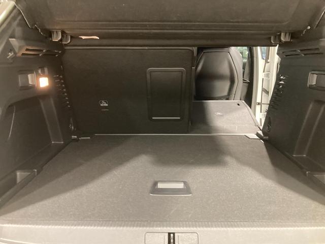 ３００８ ＧＴ　ブルーＨＤｉ　ブラックパック　ディーゼルターボ　レンターカーアップ　ＥＴＣ　純正ナビゲーション　バックカメラ　ガラスルーフ　ＡｐｐｌｅＣａｒＰｌａｙ　ディーゼルターボ　運転席・助手席シートヒーター　コブラシフト　パワーバックドア（40枚目）