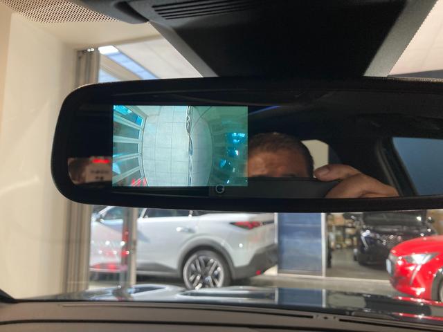 ３００８ ＧＴ　ブルーＨＤｉ　ディーゼルターボ　ＥＴＣ　純正ナビゲーション　ＡｐｐｌｅＣａｒＰｌａｙ　ディーゼルエンジン　バックカメラ　電動ガラスサンルーフ　運転席パワーシート　シートヒーター　ＬＥＤヘッドライト　パワーバックドア（25枚目）