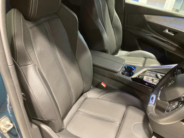 ３００８ ＧＴ　ブルーＨＤｉ　ディーゼルターボ　ＥＴＣ　純正ナビゲーション　ＡｐｐｌｅＣａｒＰｌａｙ　ディーゼルエンジン　バックカメラ　電動ガラスサンルーフ　運転席パワーシート　シートヒーター　ＬＥＤヘッドライト　パワーバックドア（41枚目）