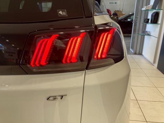 ３００８ ＧＴ　ブルーＨＤｉ　ディーゼルターボ　パノラミックサンルーフ　ディーゼルターボ　純正ナビゲーション　運転席・助手席シートヒーター　ＬＥＤヘッドライト　コブラシフト　パワーバックドア　運転席パワーシート（42枚目）