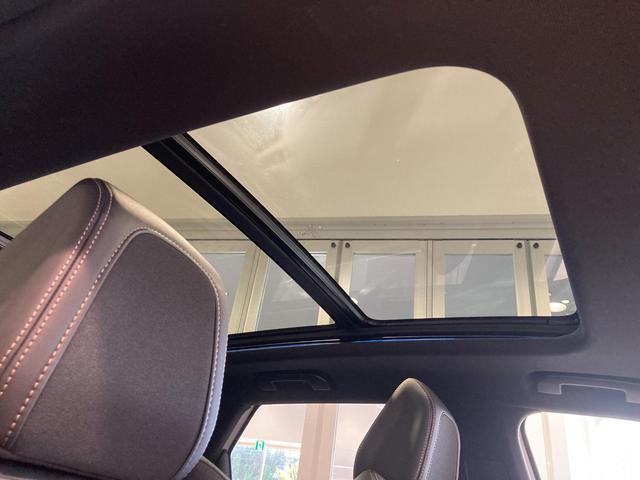 ３００８ ＧＴ　ブルーＨＤｉ　ディーゼルターボ　パノラミックサンルーフ　ディーゼルターボ　純正ナビゲーション　運転席・助手席シートヒーター　ＬＥＤヘッドライト　コブラシフト　パワーバックドア　運転席パワーシート（48枚目）