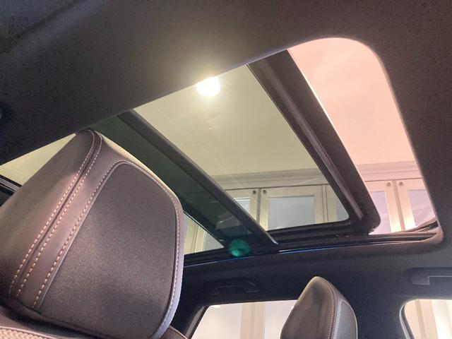 ３００８ ＧＴ　ブルーＨＤｉ　ディーゼルターボ　パノラミックサンルーフ　ディーゼルターボ　純正ナビゲーション　運転席・助手席シートヒーター　ＬＥＤヘッドライト　コブラシフト　パワーバックドア　運転席パワーシート（49枚目）