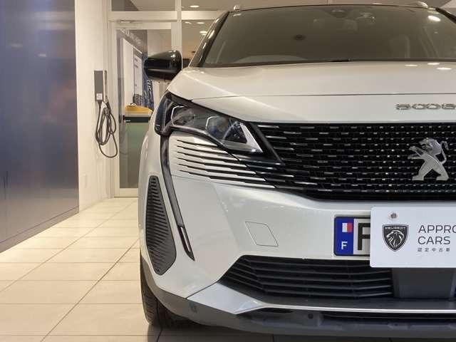 5008 GT ブルーHDi ディーゼルターボ ETC LEDヘッドライト オートマチックテールゲート 運転席メモリー付電動シート パノラミックサンルーフ ディーゼルターボ 7人乗り(2枚目)