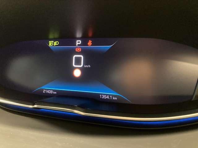 5008 GT ブルーHDi ディーゼルターボ ETC LEDヘッドライト オートマチックテールゲート 運転席メモリー付電動シート パノラミックサンルーフ ディーゼルターボ 7人乗り(14枚目)