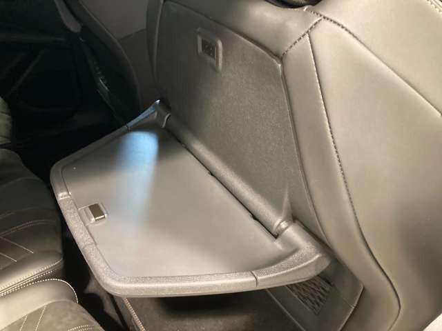 5008 GT ブルーHDi ディーゼルターボ ETC LEDヘッドライト オートマチックテールゲート 運転席メモリー付電動シート パノラミックサンルーフ ディーゼルターボ 7人乗り(35枚目)