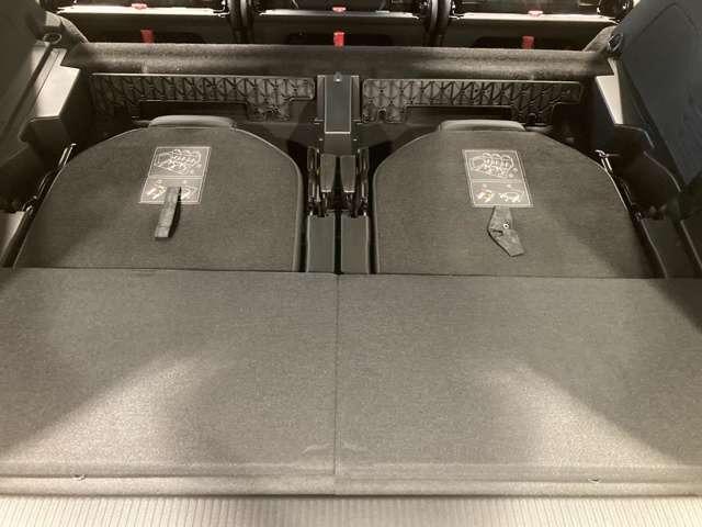 5008 GT ブルーHDi ディーゼルターボ ETC LEDヘッドライト オートマチックテールゲート 運転席メモリー付電動シート パノラミックサンルーフ ディーゼルターボ 7人乗り(41枚目)