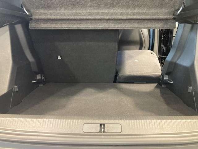 ２００８ ＧＴ　ブルーＨＤｉ　ディーゼルターボ　ＢＥＷＩＴＨスピーカー　ＥＴＣ　ドライブレコーダー前後　純正ナビゲーションＴＶ　ＡｐｐｌｅＣａｒＰｌａｙ　ＬＥＤヘッドライト　バックカメラ　運転席・助手席シートヒーター　ＬＥＤヘッド（17枚目）