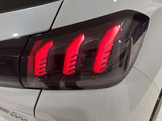 208 GTライン ETC バックカメラ LEDヘッドライト AppleCarPla ADASシステム コブラシフト(16枚目)