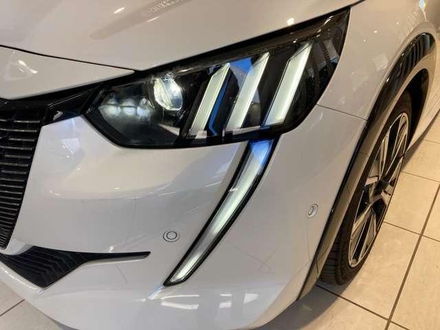 ２０８ ＧＴライン　パノラミックガラスルーフ　ＥＴＣ　バックカメラ　ＬＥＤヘッドライト　ＡＤＡＳシステム　コブラシフト（7枚目）