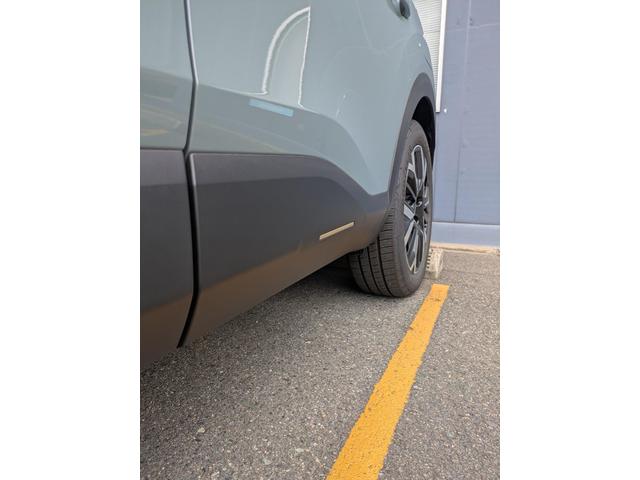 C4 マックス ハイブリッド アドバンストコンフォートシート/マンハッタングリーン/LEDヘッドライト/LEDリアライト/7インチデジタルインストルメントパネル/5ドアハッチバック/次世代シトロエンデザイン/ハイブリッド(26枚目)