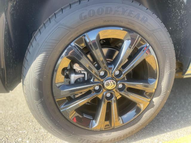 ベルランゴ ロング マックス ブルーHDi ディーゼルターボ チャイルドシートISOFIXアンカー/タイヤ空気圧警告灯/LEDヘッドライト/10インチタッチスクリーン/パノラミックガラスルーフ/先進運転支援システム/バックカメラ(17枚目)