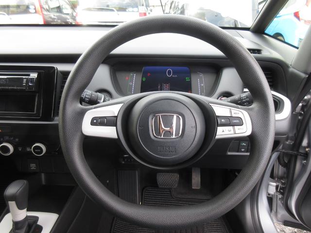 フィット e:HEVベーシック ホンダセンシング LEDヘッドライト 前後クリアランスソナー スマートキー ETC ワンオーナー 4WD(20枚目)