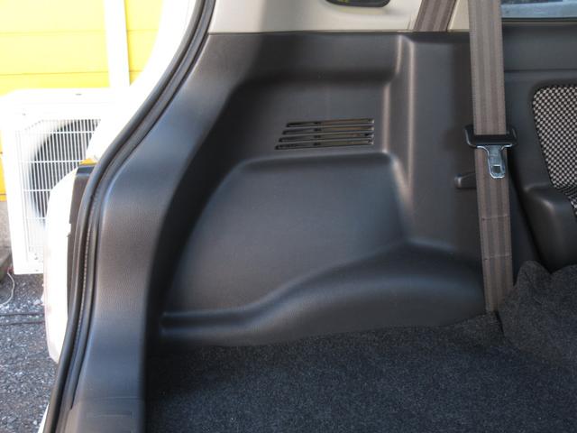 アルトラパン ＳＳ　後期型　５速ＭＴ　フジツボマフラー　テイクオフブローオフバルブ　ゼロ１０００チャンバー　社外アルミホイール（15枚目）