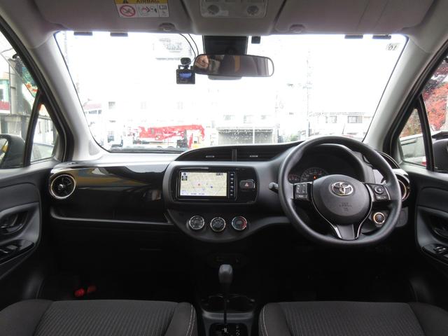 ヴィッツ F セーフティーエディションIII 後期 純正SDナビ ブルートゥースオーディオ ETC バックカメラ 前後ドライブレコーダー スマートキー LEDヘッドライト 衝突被害軽減ブレーキ 前後クリアランスソナー ワンオーナー ユーザー買取車(3枚目)