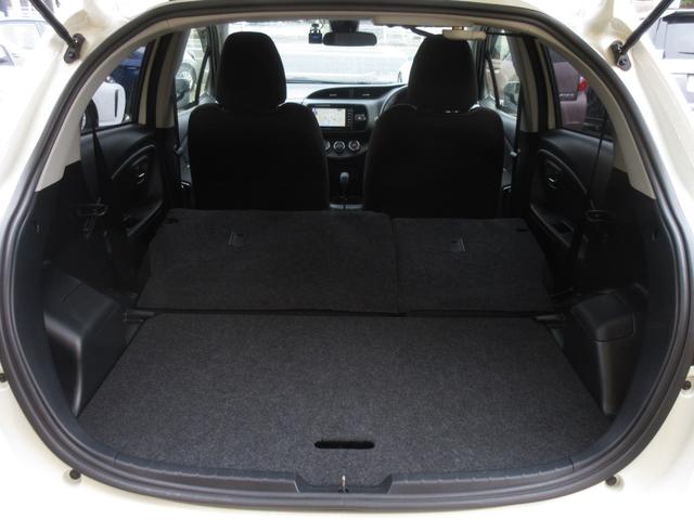 ヴィッツ F セーフティーエディションIII 後期 純正SDナビ ブルートゥースオーディオ ETC バックカメラ 前後ドライブレコーダー スマートキー LEDヘッドライト 衝突被害軽減ブレーキ 前後クリアランスソナー ワンオーナー ユーザー買取車(9枚目)