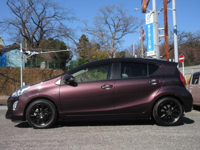 アクア Ｇ　中期型　純正ＳＤナビ　ブルートゥースオーディオ　地デジフルセグＴＶ　ドラレコ　ＥＴＣ　バックカメラ　スマートキー　クルコン　シートヒーター　社外１５インチＡＷ　衝突被害軽減ブレーキ　ワンオーナー（41枚目）