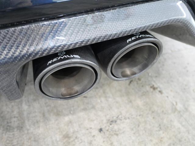 Ｍ２ ベースグレード　後期モデル　Ｈ＆Ｒ足回り　ＲＥＭＵＳマフラー　カーボンエアロパーツ　サンルーフ　黒レザーシート　シートヒーター　パドルシフト　リアスポイラー　ミラー型ＥＴＣ　コンフォートアクセス　１年保証付き　禁煙車（7枚目）