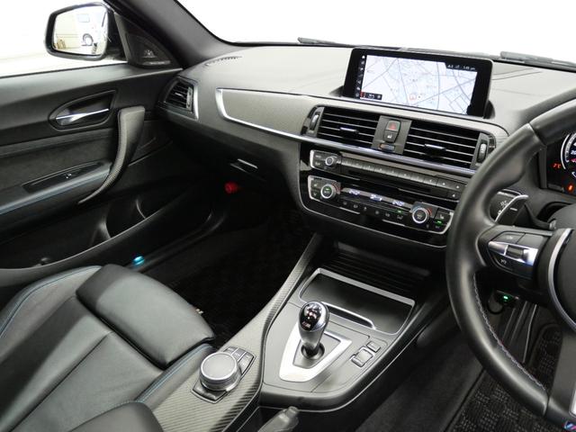 Ｍ２ ベースグレード　後期モデル　Ｈ＆Ｒ足回り　ＲＥＭＵＳマフラー　カーボンエアロパーツ　サンルーフ　黒レザーシート　シートヒーター　パドルシフト　リアスポイラー　ミラー型ＥＴＣ　コンフォートアクセス　１年保証付き　禁煙車（12枚目）