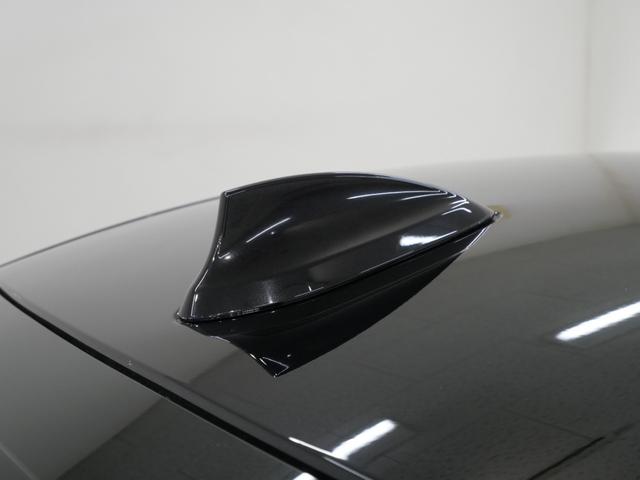 Ｍ２ ベースグレード　後期モデル　Ｈ＆Ｒ足回り　ＲＥＭＵＳマフラー　カーボンエアロパーツ　サンルーフ　黒レザーシート　シートヒーター　パドルシフト　リアスポイラー　ミラー型ＥＴＣ　コンフォートアクセス　１年保証付き　禁煙車（22枚目）