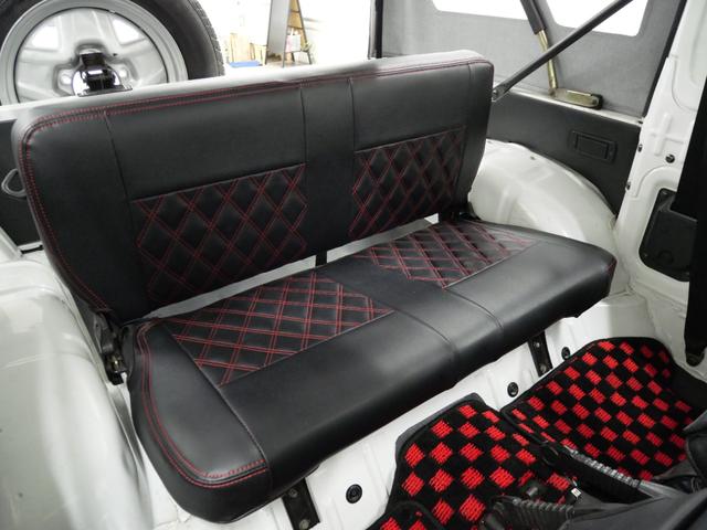 ジムニー CC 後付けパワーステアリング(純正流用) 純正オプションフォグライト 防錆施工済み(ノックスドール) BesTop幌 モモステアリング シートカバー 1型グリル JA11V用アルミホイール Tベルト交換済(6枚目)