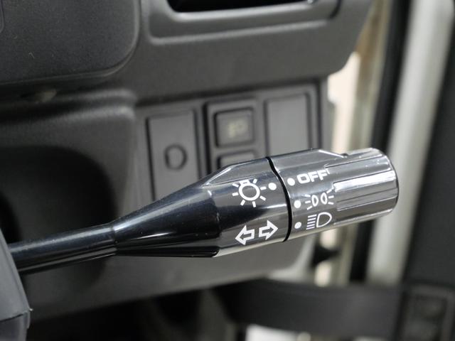 ジムニー CC 後付けパワーステアリング(純正流用) 純正オプションフォグライト 防錆施工済み(ノックスドール) BesTop幌 モモステアリング シートカバー 1型グリル JA11V用アルミホイール Tベルト交換済(56枚目)