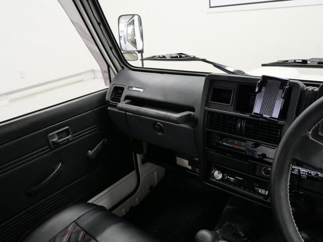 ジムニー CC 後付けパワーステアリング(純正流用) 純正オプションフォグライト 防錆施工済み(ノックスドール) BesTop幌 モモステアリング シートカバー 1型グリル JA11V用アルミホイール Tベルト交換済(58枚目)