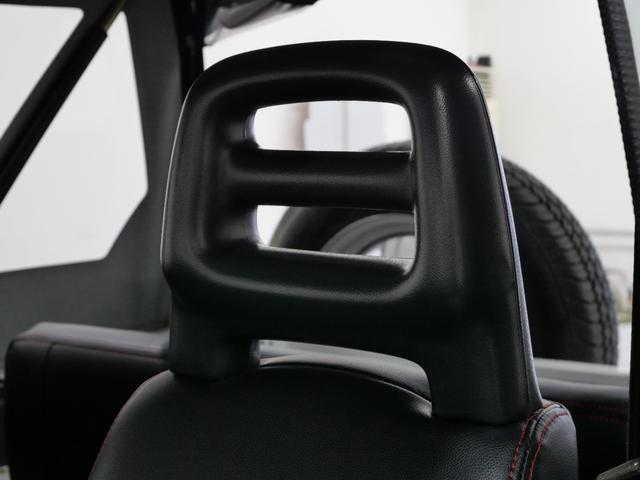 ジムニー CC 後付けパワーステアリング(純正流用) 純正オプションフォグライト 防錆施工済み(ノックスドール) BesTop幌 モモステアリング シートカバー 1型グリル JA11V用アルミホイール Tベルト交換済(64枚目)