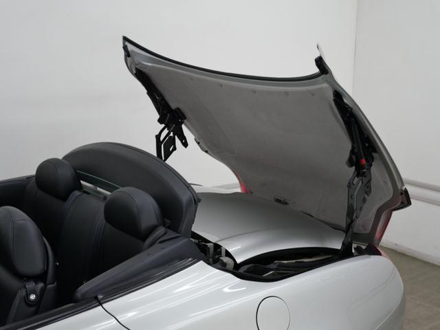 ソアラ ４３０ＳＣＶ　電動オープン　マークレビンソン　黒レザーシート　パワーシート　シートヒーター　ウッドコンビハンドル　純正１８インチアルミホイール　純正ＤＶＤナビ　クルーズコントロール　キーレスキー　保証付き　禁煙車（19枚目）