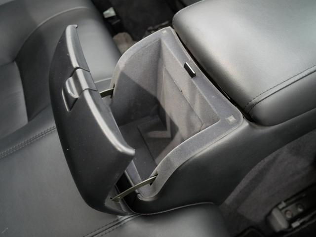 ソアラ ４３０ＳＣＶ　電動オープン　マークレビンソン　黒レザーシート　パワーシート　シートヒーター　ウッドコンビハンドル　純正１８インチアルミホイール　純正ＤＶＤナビ　クルーズコントロール　キーレスキー　保証付き　禁煙車（64枚目）