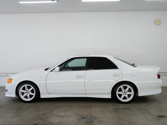 ☆各種パーツ（エアロ、ローダウンサスペンション（車高調）、レーダー探知機、ＴＶキャンセラーキット、ＬＥＤランプ、スモークフィルムなど）の取り付けなども可能です。（※但し、車検対応品に限ります。）