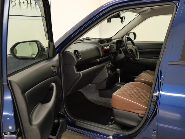 プロボックス G トヨタセーフティセンス AME14インチアルミ TOYOオープンカントリーホワイトレタータイヤ クラッチオシートカバー アルミルーフキャリア レトロエンブレム ユピテルドライブレコーダー メーカー保証(57枚目)