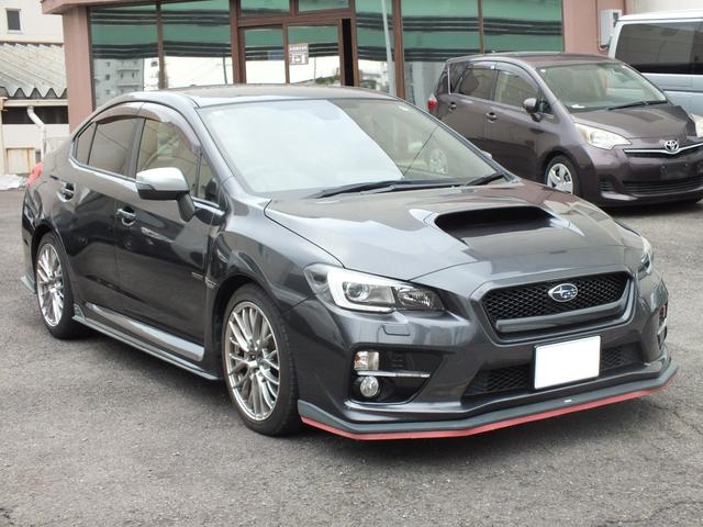 ＷＲＸ Ｓ４ ２．０ＧＴ－Ｓアイサイト　アドバンスドセイフティパッケージ　ＳＴＩスタイル・ＳＴＩパフォーマンスパッケージ　フレキシブルタワーバー・サポートフレームリア　１８インチＡＷ　革シート　ナビ・ＴＶ　バック・サイドカメラ　パドルシフト（3枚目）