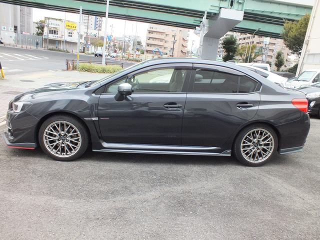 ＷＲＸ Ｓ４ ２．０ＧＴ－Ｓアイサイト　アドバンスドセイフティパッケージ　ＳＴＩスタイル・ＳＴＩパフォーマンスパッケージ　フレキシブルタワーバー・サポートフレームリア　１８インチＡＷ　革シート　ナビ・ＴＶ　バック・サイドカメラ　パドルシフト（6枚目）