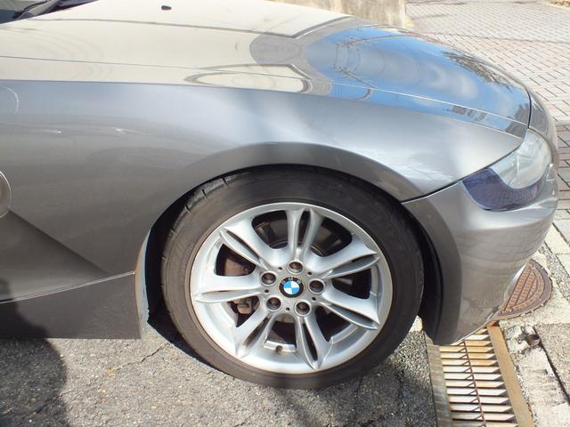 Ｚ４ ３．０ｉ　電動ルーフ　革シート　シートヒーター付き電動シート　キーレス　ＥＴＣ　タワーバー（33枚目）