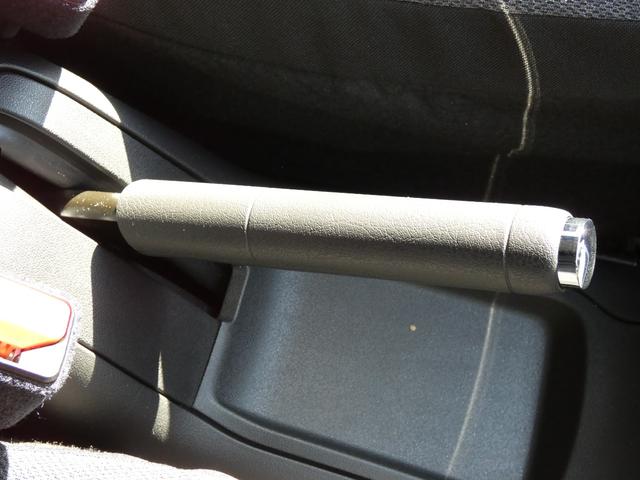 C3 シャイン 正規認定中古車 保証整備付 ETC ドラレコ バックカメラ 衝突軽減ブレーキ アイドリングストップ 障害物ソナー レーンキープ クルコン LEDライト 純正ホイール(23枚目)