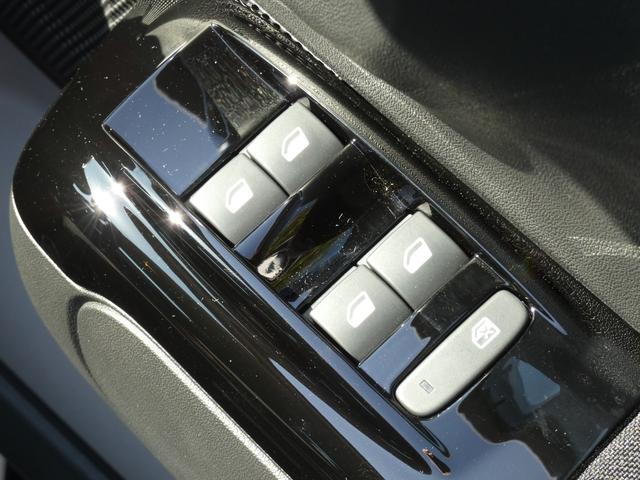 C3 シャイン 正規認定中古車 保証整備付 ETC ドラレコ バックカメラ 衝突軽減ブレーキ アイドリングストップ 障害物ソナー レーンキープ クルコン LEDライト 純正ホイール(27枚目)