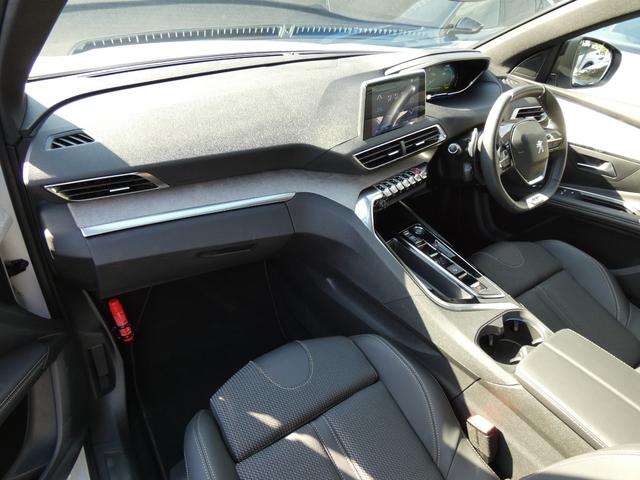 ３００８ ＧＴハイブリッド４　正規認定中古車　保証整備付　弊社代車　ＥＴＣ　ドラレコ　バックカメラ　電動シート　衝突軽減ブレーキ　アイドリングストップ　障害物ソナー　レーンキープ　アクティブクルコン　ＬＥＤライト　サンルーフ（31枚目）