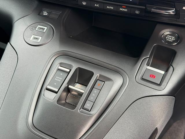 リフター ＧＴ　新車保証継承　弊社デモカー　ＥＴＣ　ドラレコ前後３６０°コーナーセンサー　両側スライドドア　１７インチホイール（10枚目）