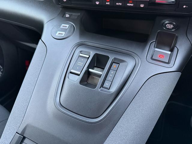 リフター ロングＧＴ　弊社デモカー　新車保証継承　ＥＴＣ　ドラレコ　スライドドア　カープレイ　アンドロイドオート　３６０°コーナーセンサー　サイドカメラ（11枚目）