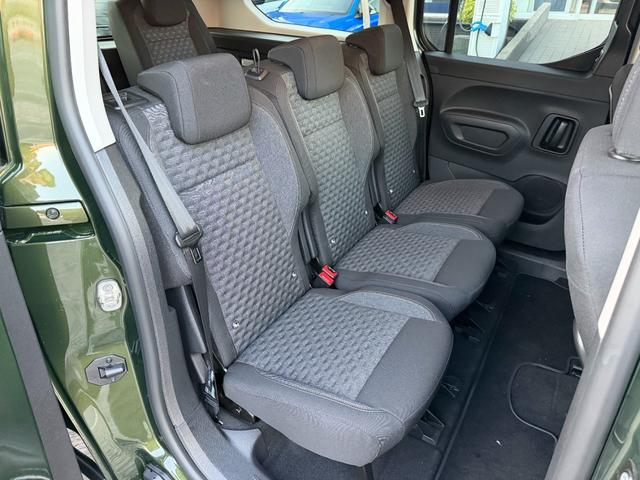 リフター ロングＧＴ　弊社デモカー　新車保証継承　ＥＴＣ　ドラレコ　スライドドア　カープレイ　アンドロイドオート　３６０°コーナーセンサー　サイドカメラ（16枚目）