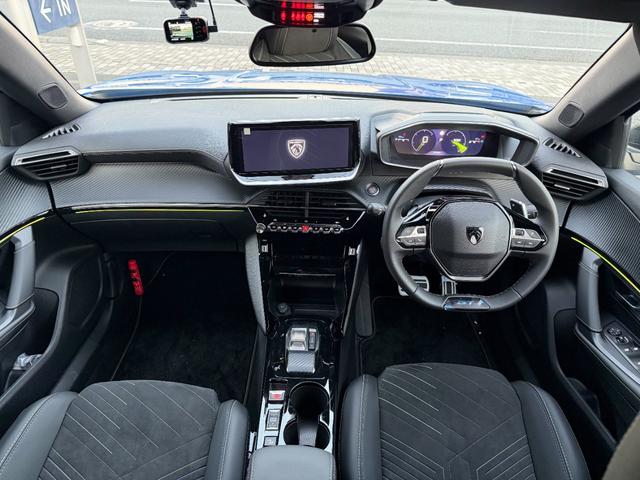 ２００８ ＧＴ　弊社デモカー　新車保証継承　ＥＴＣ　ドラレコ　カープレイ　アンドロイドオート　アダプティブクルーズコントロール　３６０°コーナーセンサー　前後カメラ（3枚目）