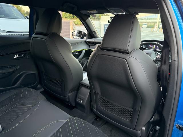 ２００８ ＧＴ　弊社デモカー　新車保証継承　ＥＴＣ　ドラレコ　カープレイ　アンドロイドオート　アダプティブクルーズコントロール　３６０°コーナーセンサー　前後カメラ（19枚目）