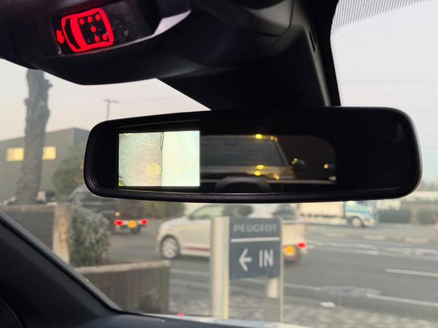 ５００８ ＧＴ　弊社デモカー　新車保証継承　パワーシート　電動リアゲート　カープレイ　アンドロイドオート　３６０°コーナーセンサー　アダプティブクルーズコントロール　パノラミックルーフ（10枚目）