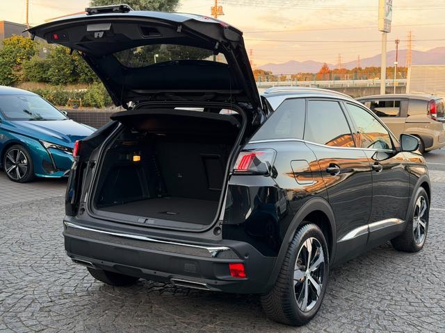 ３００８ ＧＴ　弊社デモカー　新車保証継承　ＥＴＣ　ドラレコ　パノラミックルーフ　カープレイ　アンドロイドオート　３６０°コーナーセンサー　バックカメラ　サイドカメラ　ヒルコントロール（23枚目）