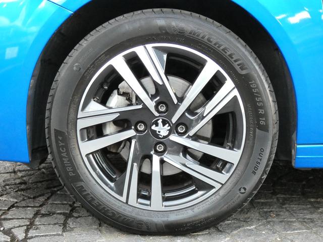 ２０８ アリュール　正規認定中古車　保証整備付　弊社代車　ナビ　ＥＴＣ　ドラレコ　バックカメラ　衝突軽減ブレーキ　アイドリングストップ　障害物ソナー　レーンキープ　アダプティブクルコン　ＬＥＤライト　純正ホイール（62枚目）