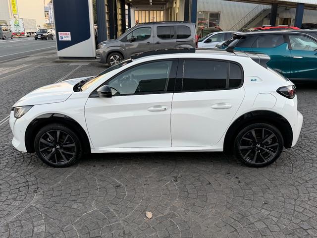 ｅ－２０８ 　弊社デモカー　正規認定中古車　ＥＴＣドラレコ付き　カープレイアンドロイドオート　アダプティブクルーズコントロール　３６０°コーナーセンサー（26枚目）